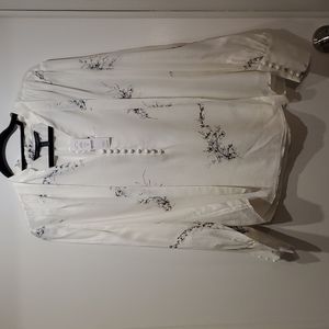 White House Black Market Blouse w/tie size 12 NWT